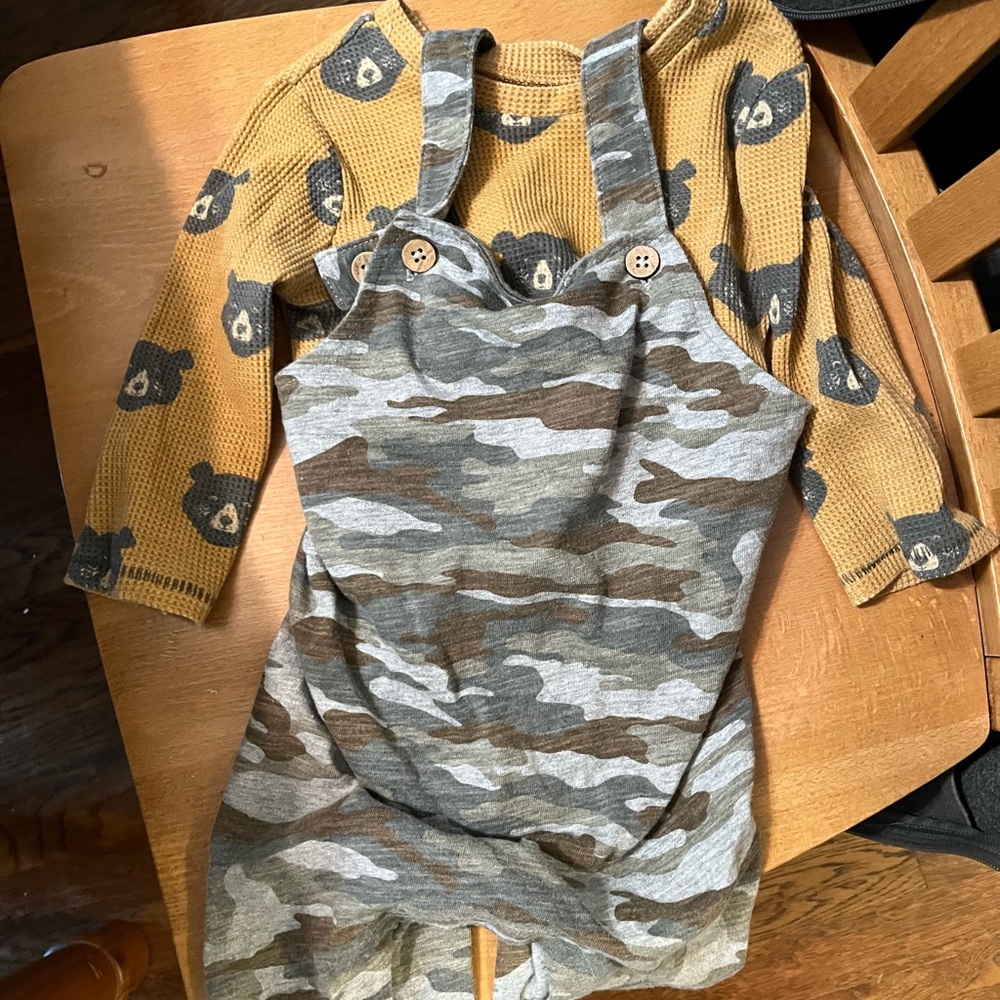 Mud Pie Bear Print and Camo Kids Matching Set